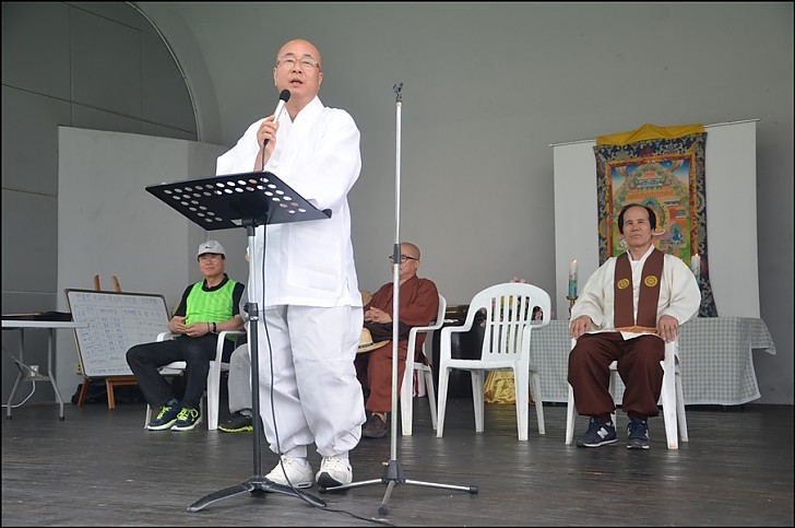 한불련회장 석인경스님 인사
