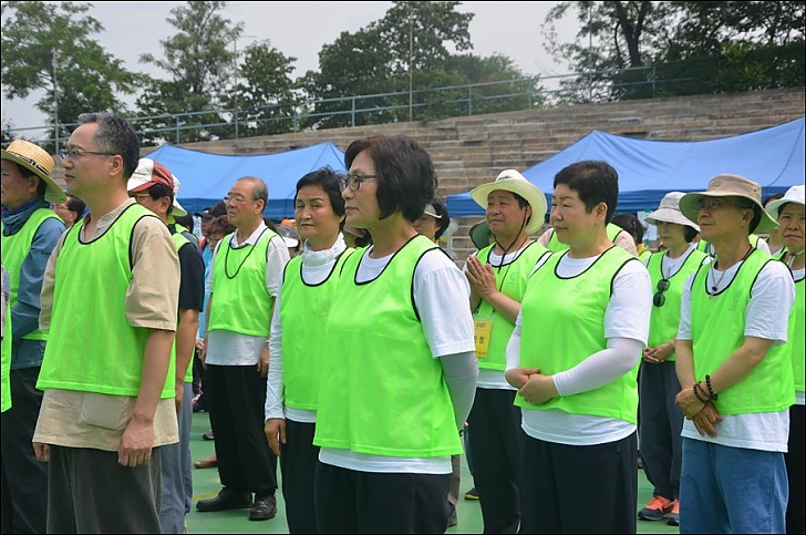 동산포교사