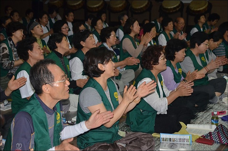 제17차년도 염불정진대회 공연관람