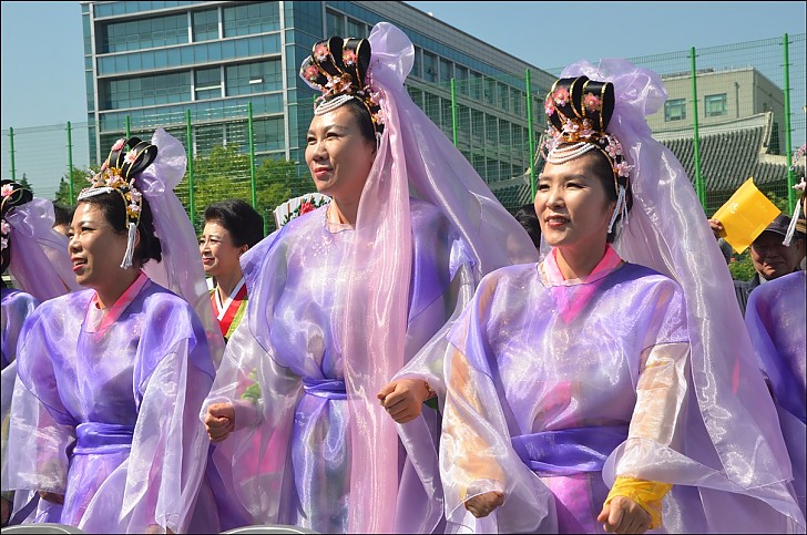 동국대운동장 선녀