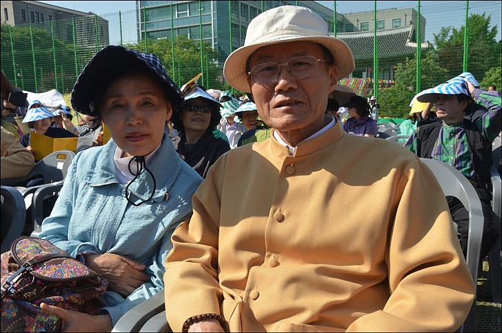  동국대운동장에서