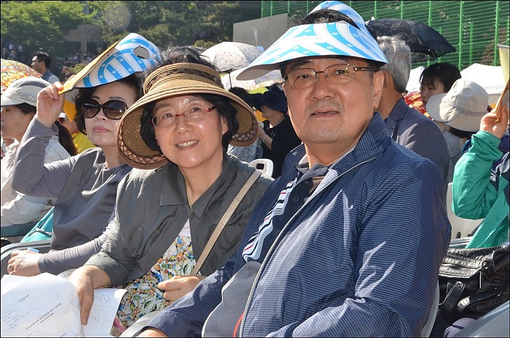  동국대운동장에서