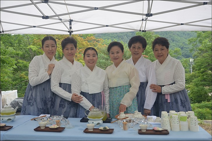 제18차년도 향천사 염불정진대회  동산불교대학 다도학과 차공양