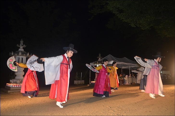 제18차년도 향천사 염불정진대회  동산한국춤반