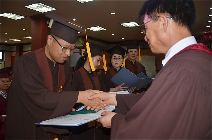 제43회 대학및 제 34회 대학원 수계및 졸업