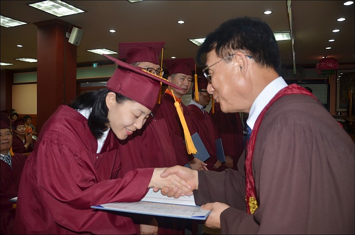 제43회 대학및 제 34회 대학원 수계및 졸업