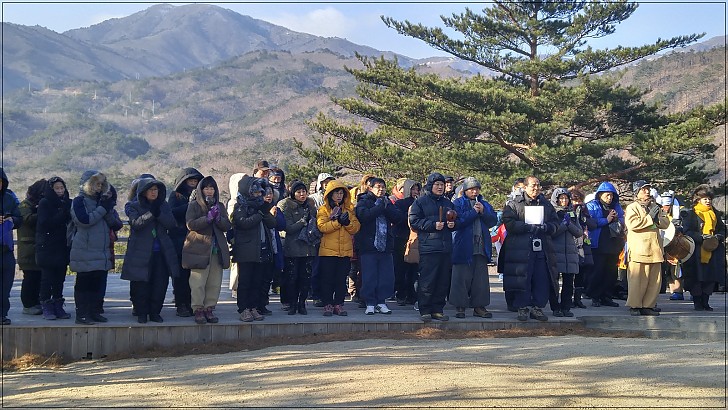 건봉사 등공대 참배