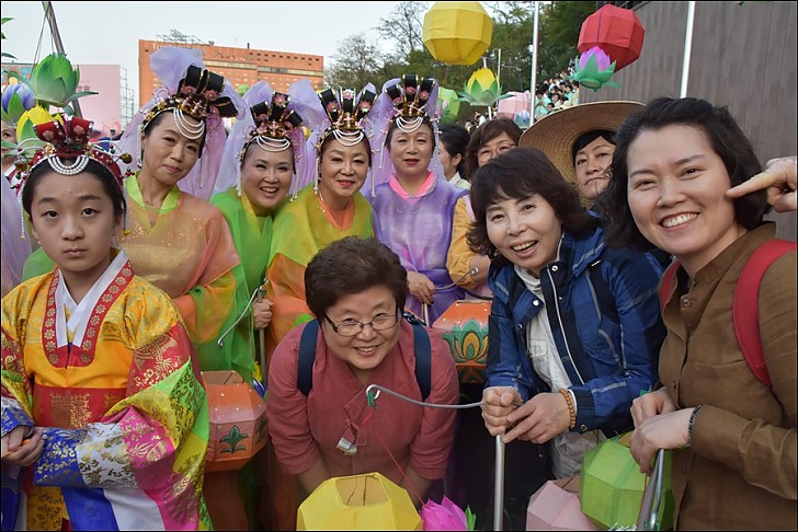 불기2561년 2017 연등회 동국대운동장