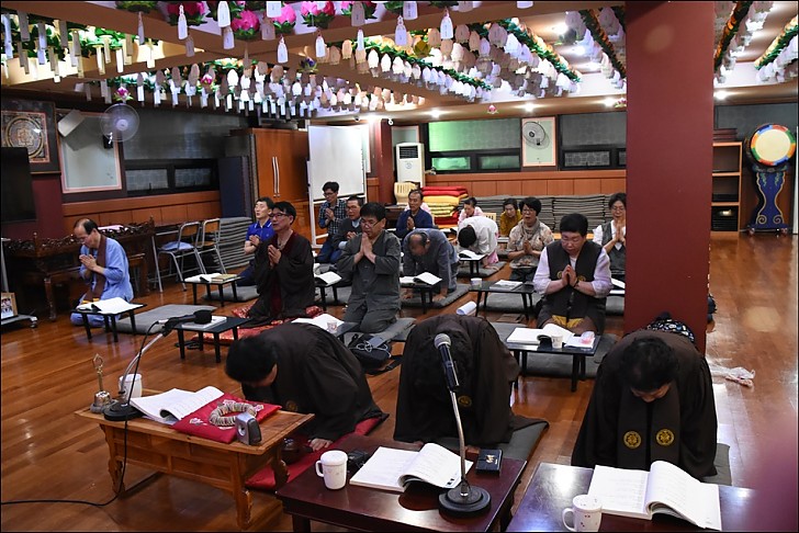 제6차 전국염불만일회 7,000일 회향 철야정진기도