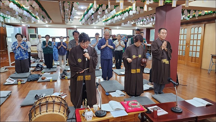 염불만일정진 9100일 회향